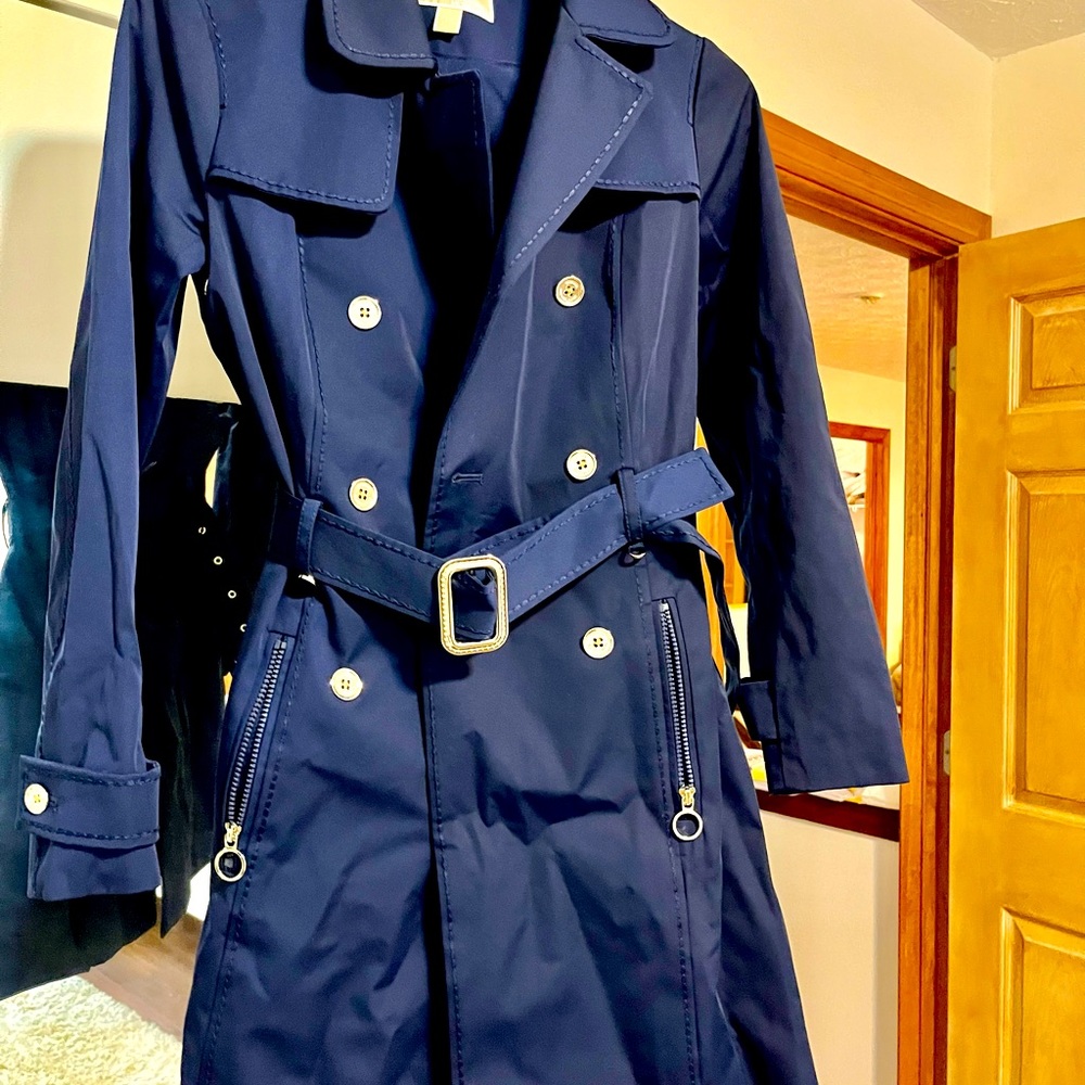 MK RAIN TRENCH